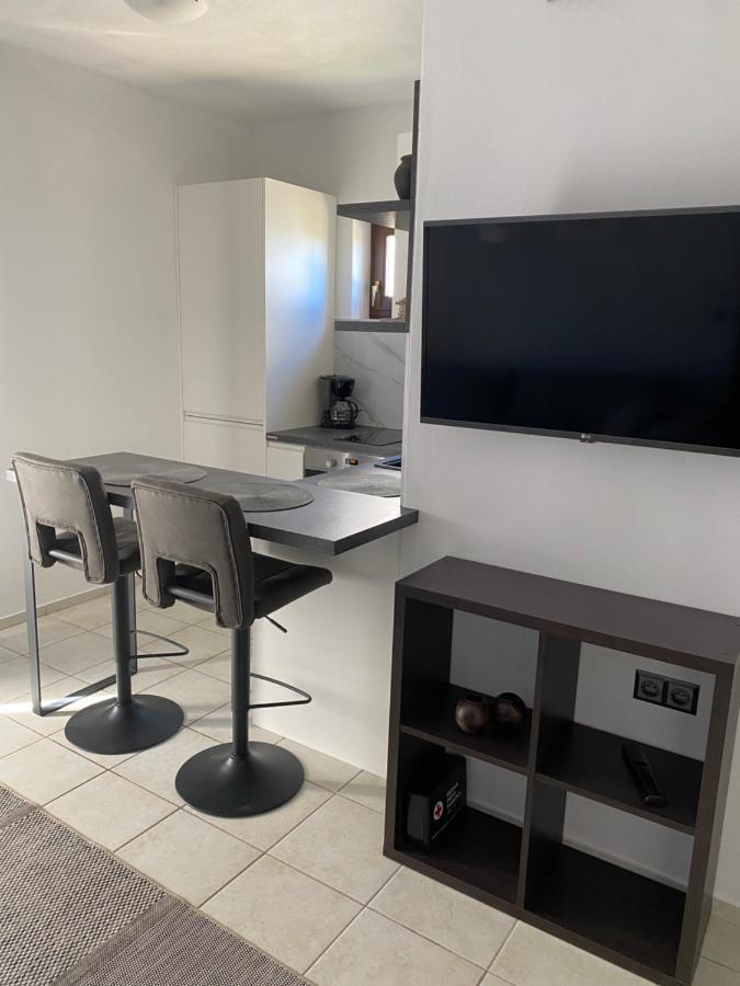 Apartments Primo - プーラ エクステリア 写真